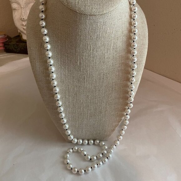 Swarovski Opera Crystal Pearl Necklace Hand Knotted In Black No Clasp Classic - Picture 2 of 9